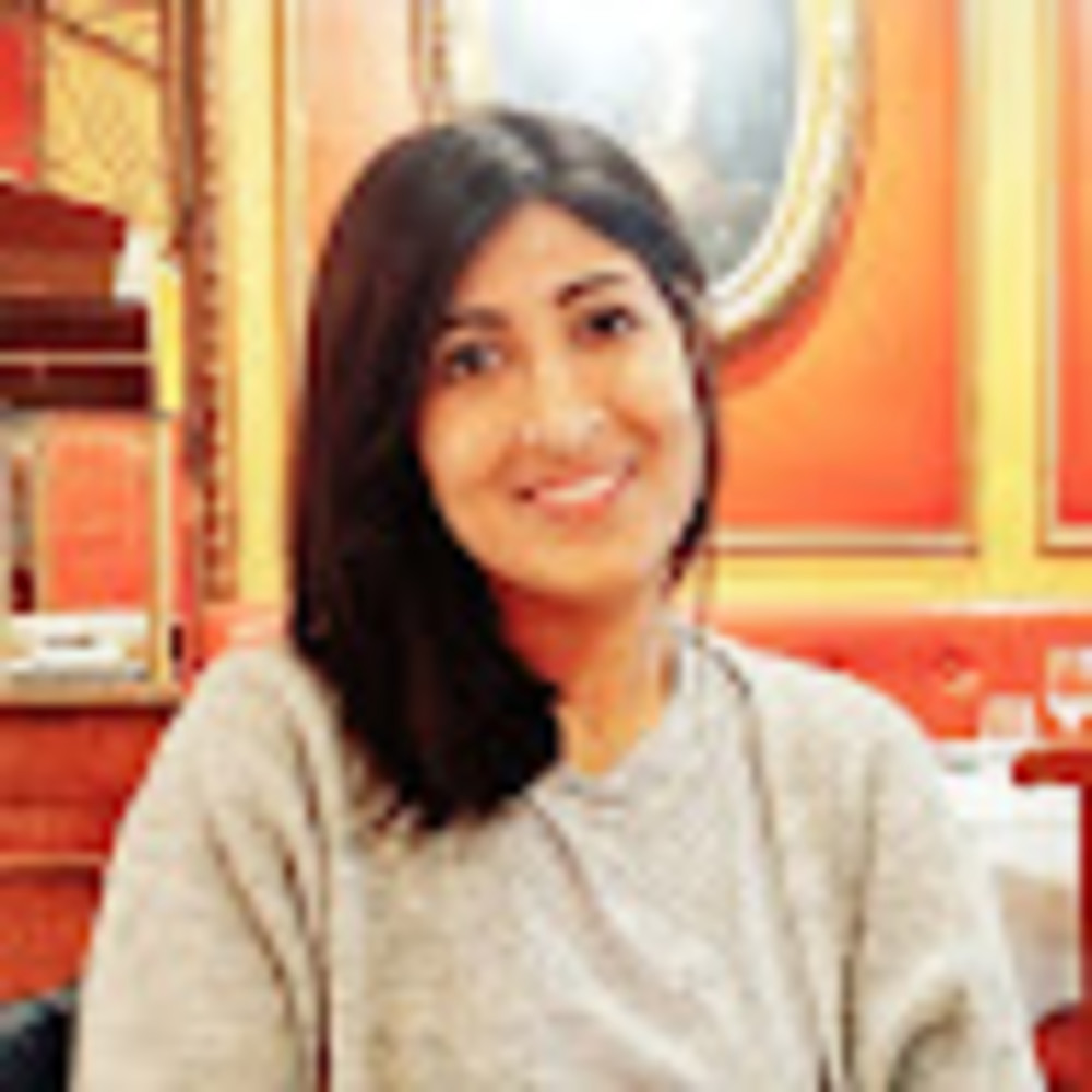 Meet your Posher, Munazza